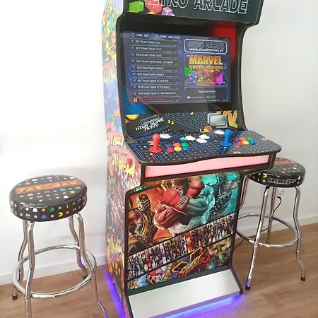 Dino Beach House * Aroeira (Setubal)